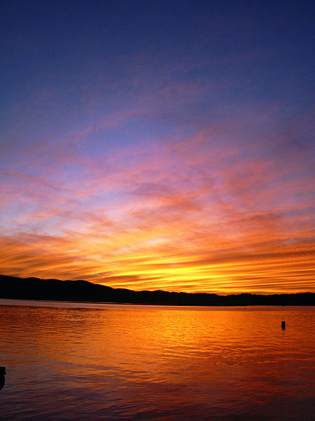 File:Knysnasunset.jpg