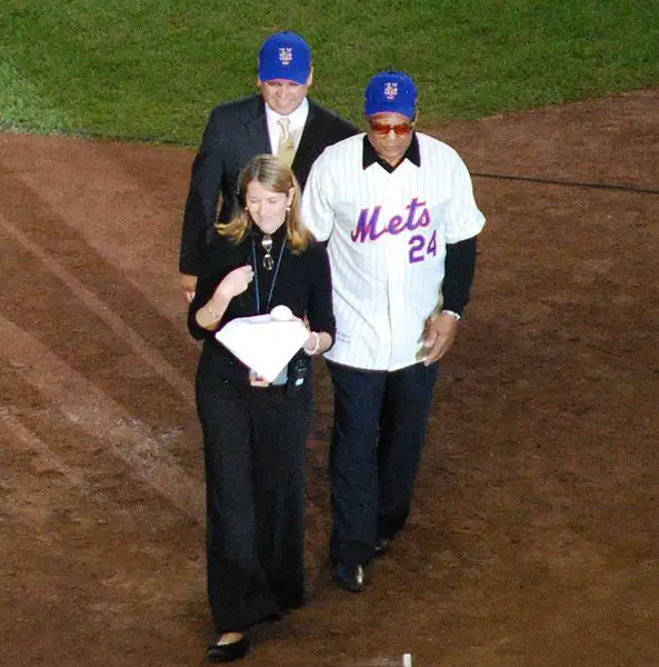 File:Willie Mays 2008-09-28.jpg