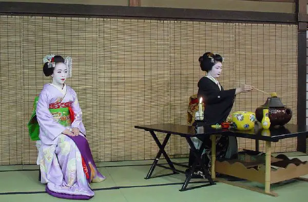 Geisha - New World Encyclopedia