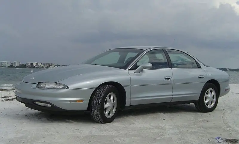 File:96OldsAurora.JPG