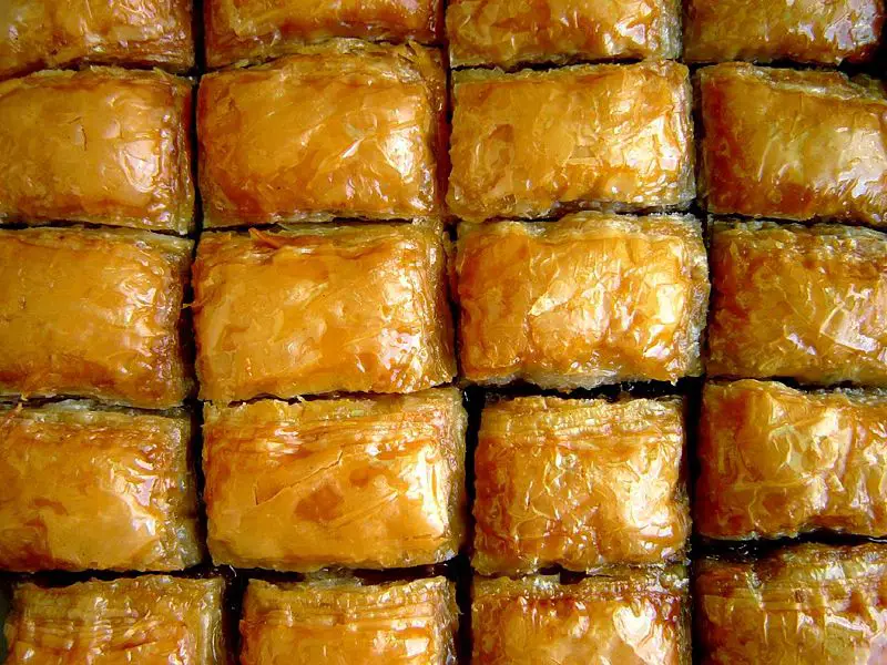 File:Baklavas.jpg
