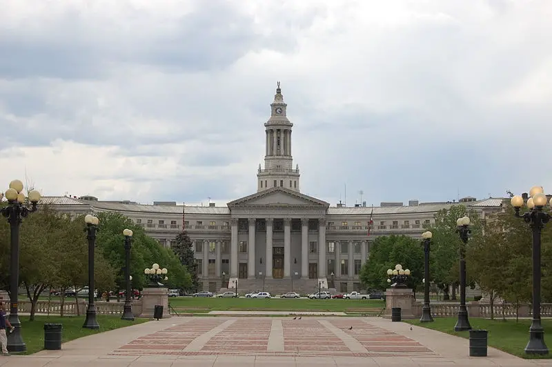 File:Denvermayorbuilding1.JPG