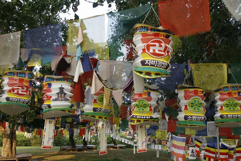 File:LumbiniFlags.JPG