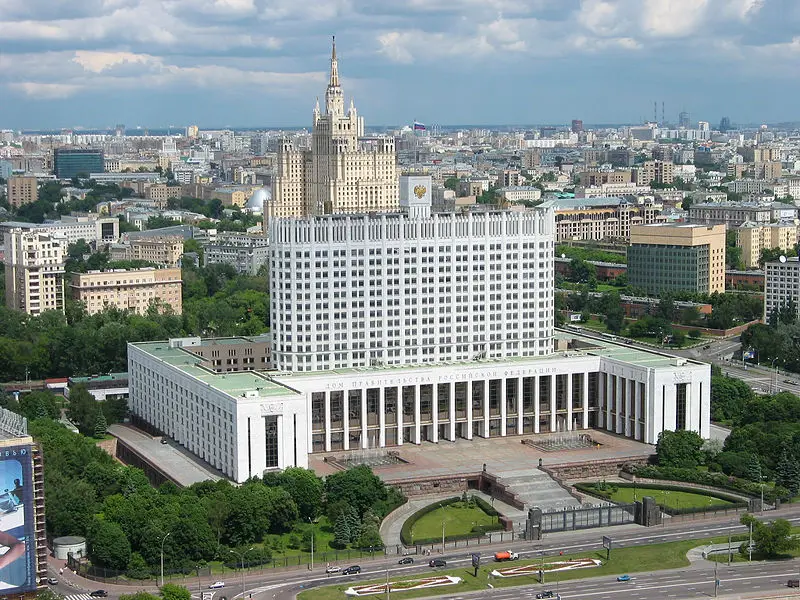 File:Thewhitehouseinmoscow.jpg