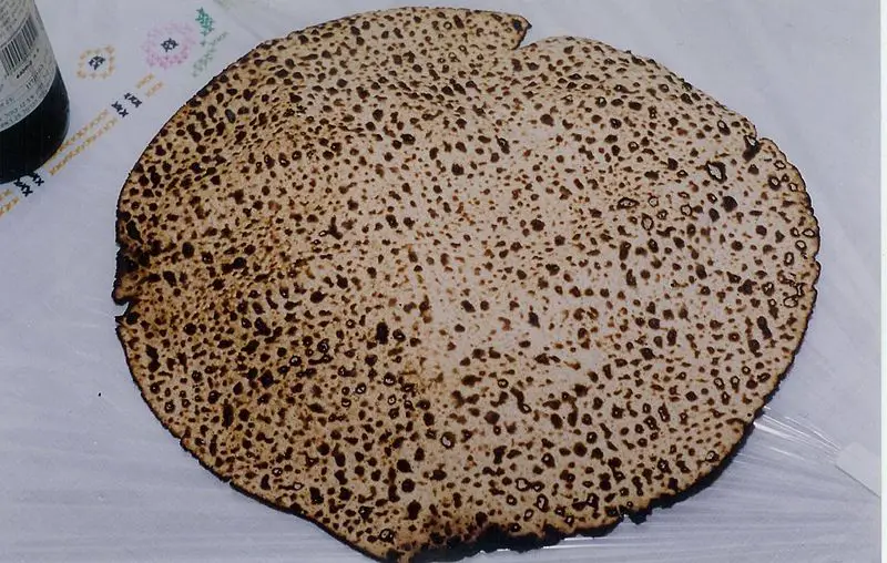 File:Shmura Matzo.jpg