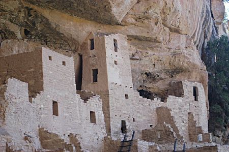 Cliff-dwelling - New World Encyclopedia