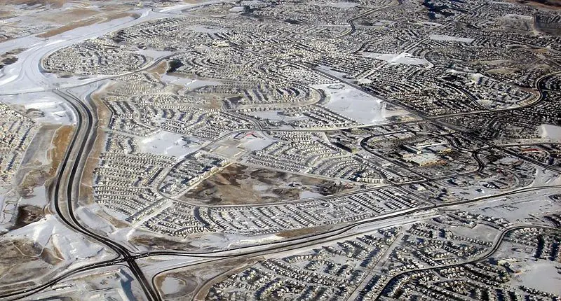 File:Arbor Lake-Aerial.JPG