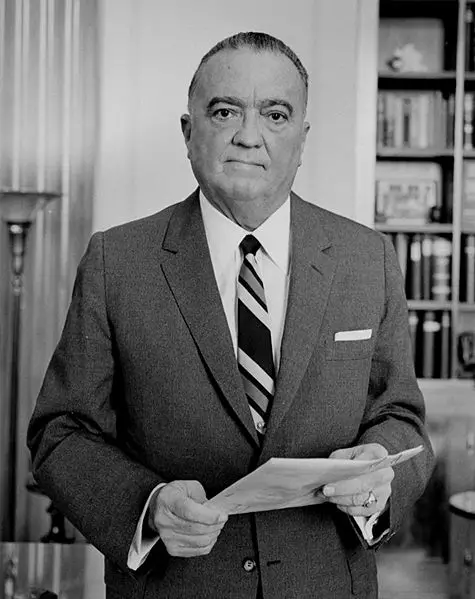 File:Hoover-JEdgar-LOC.jpg