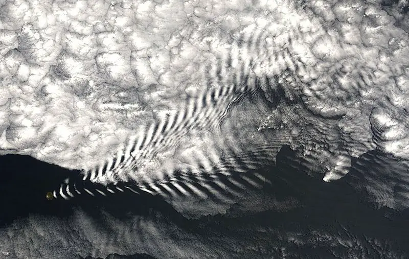 File:Wave cloud.jpg