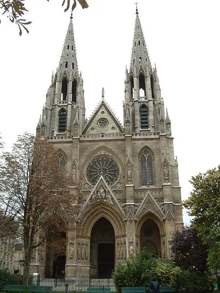 File:Ste Clotilde Paris.jpg