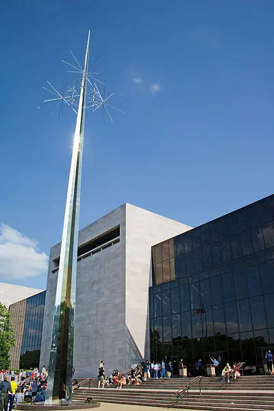 File:Air and Space Museam.jpg