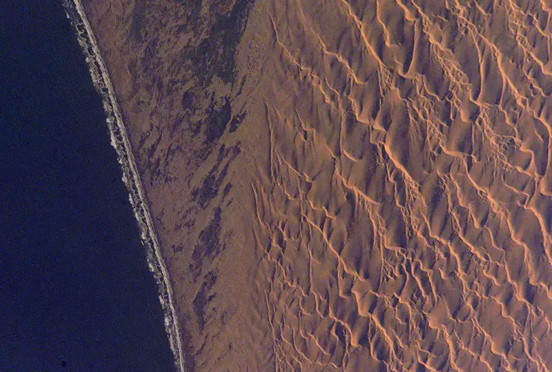 File:ConceptionBay Namibia ISS011-E-9756.jpg