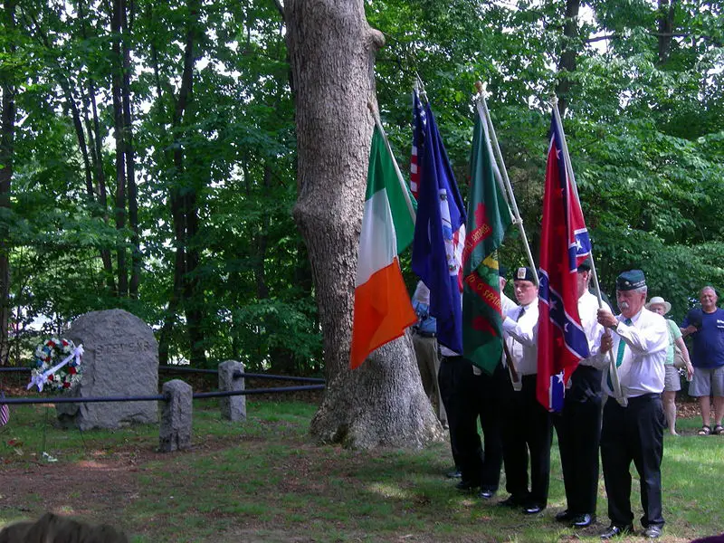 File:OxHillPark2007Colors2.jpg