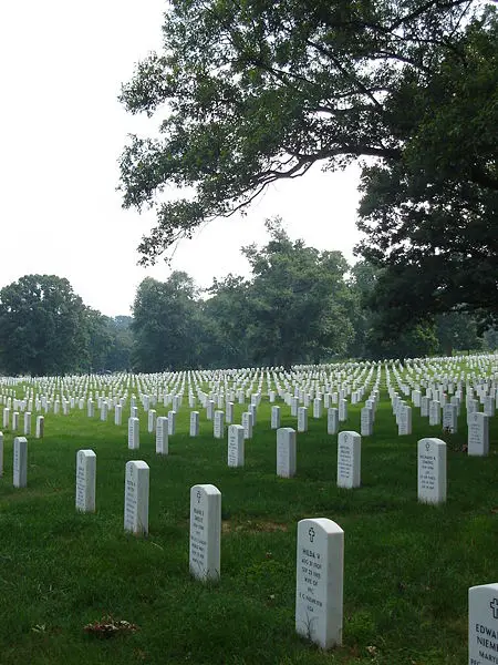 File:Arlingtoncemetery.jpg