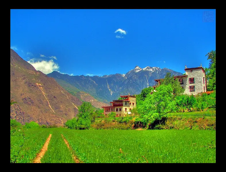 File:Late Spring Danba,Sichuan,China.jpg