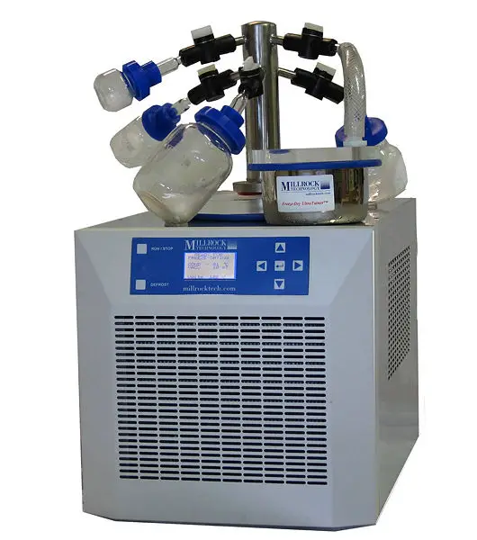 File:Benchtop freeze dryer.JPG