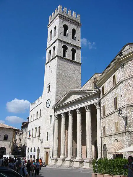 File:Assisi 2.JPG