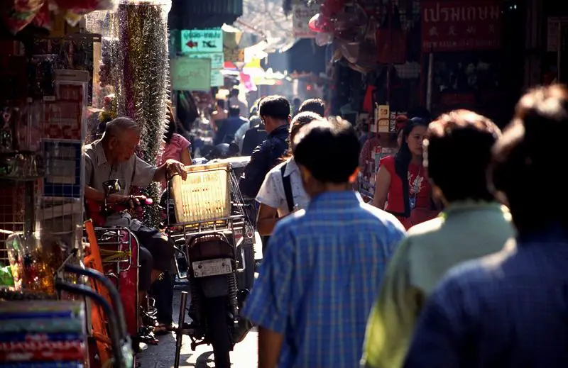 File:Bangkok market.jpg