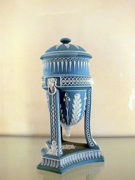 File:Philbrook - Wedgewood.jpg