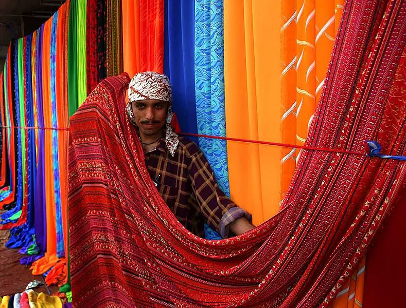 File:Karachi - Pakistan-market.jpg