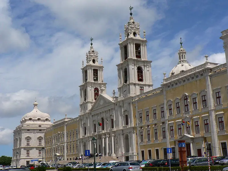 File:Palácio Nacional de Mafra.jpg