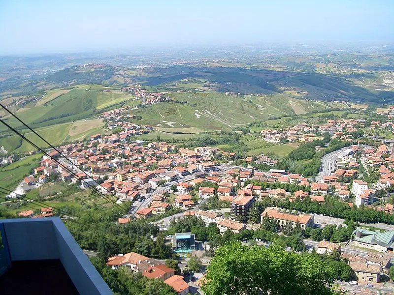 File:San-Marino-vista-1282.JPG