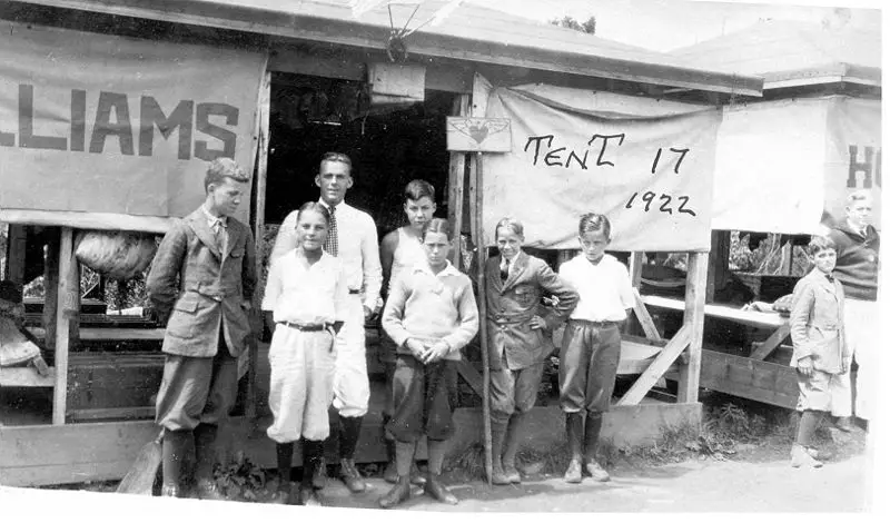 File:BCCYMCA 1920 camp.JPG
