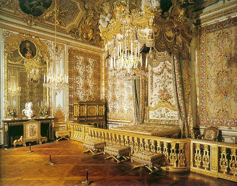 File:Versailles Queen's Chamber.jpg