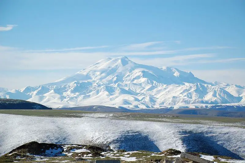 File:Mount Elbrus May 2008.jpg