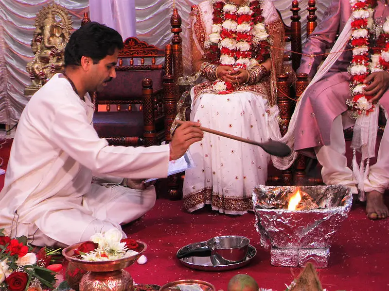 File:Wedding fire.jpg