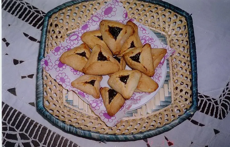 File:Homemade hamantaschen.jpg