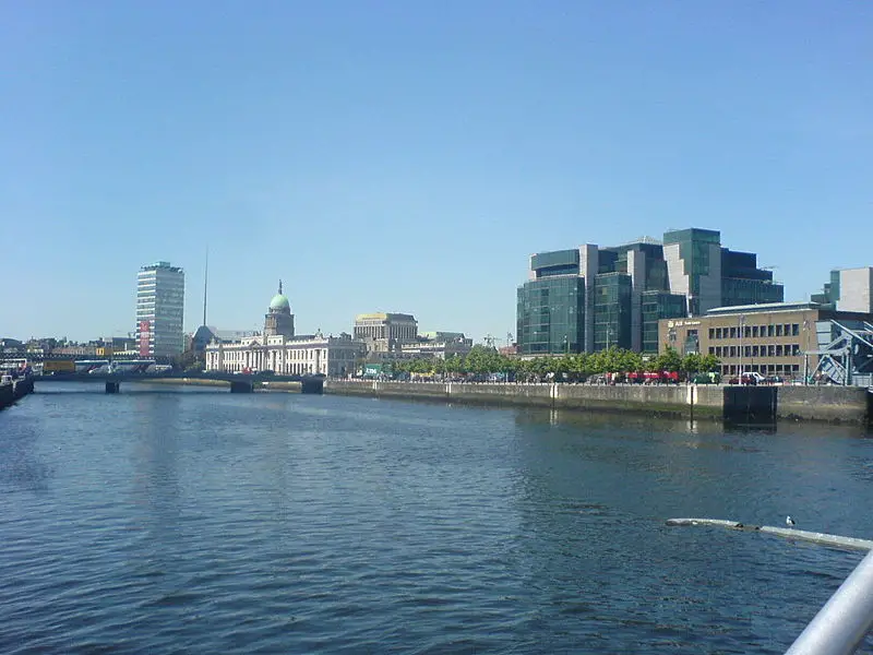 File:DublinDocklands.jpg