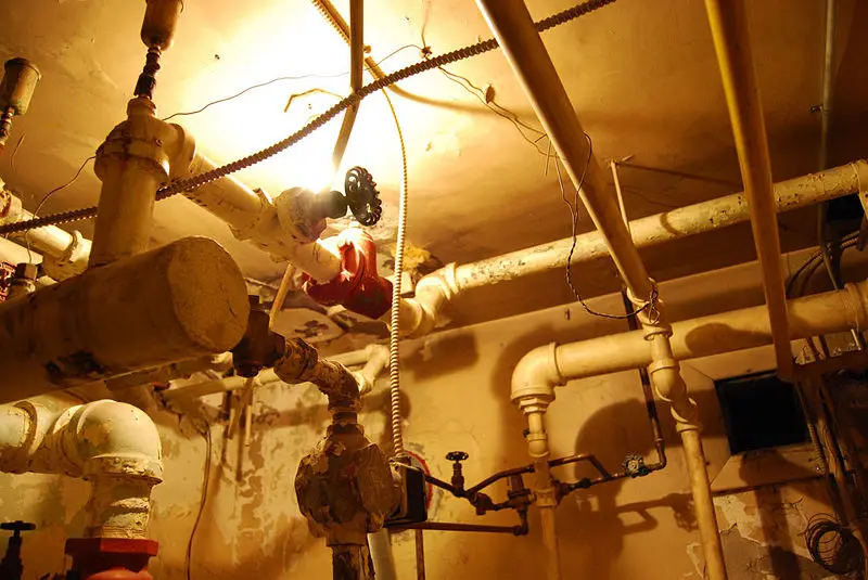 File:Pipes various.jpg