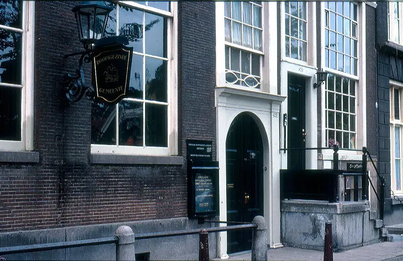 File:Doopsgezinde-Gemeente-exterior.jpg