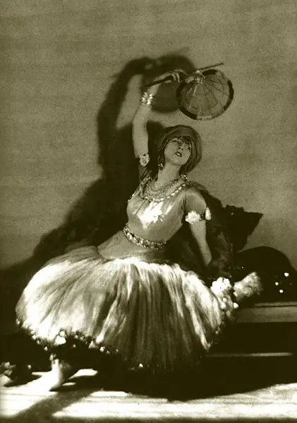 File:Ruth St. Denis.jpg