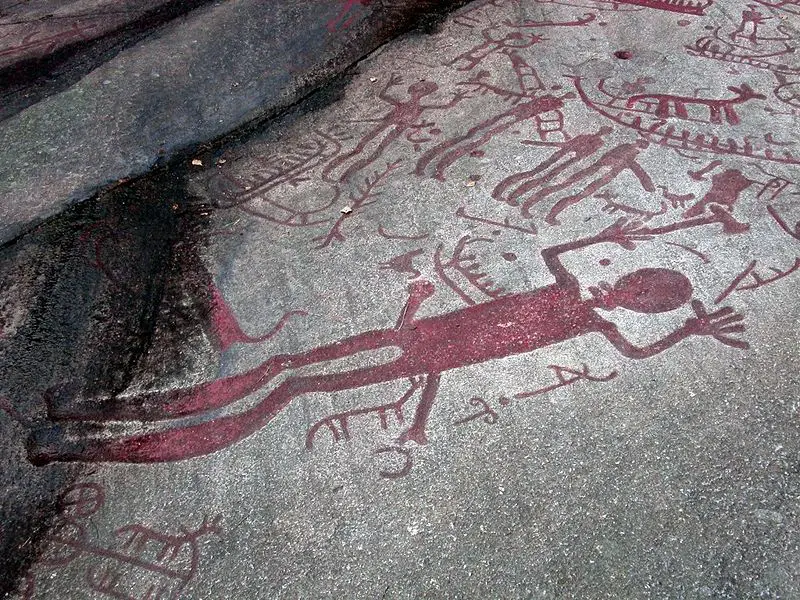 File:Sweden-Brastad-Petroglyph Skomakaren-Aug 2003.jpg