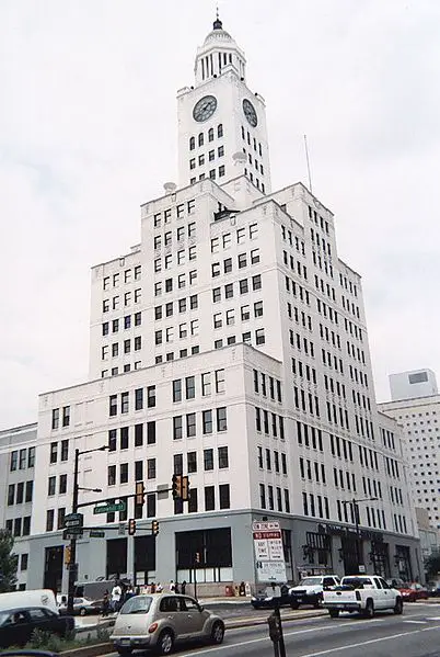 File:Inquirerbldgfull.jpg