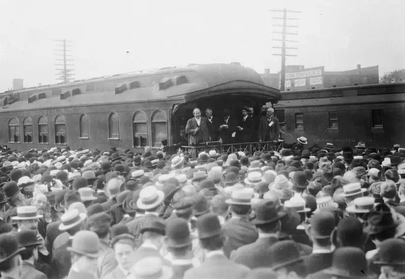 File:WJBryan-UticaNY-train.jpg