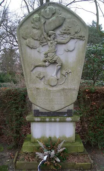 File:Westpreußische Fußartillerie-Mutter Erde fec.jpg