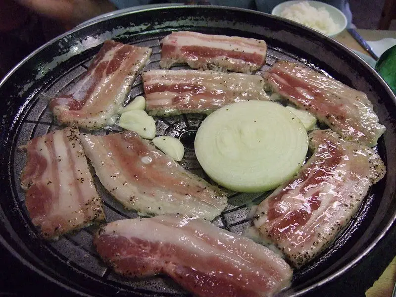 File:Korean.cuisine-Samgyeopsal-01.jpg
