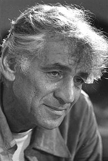 Leonard Bernstein 1971.jpg