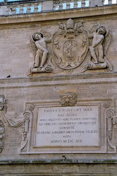 File:Avignon-palais.jpg
