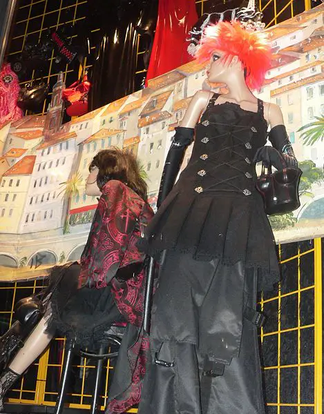 File:Goth-p1010573.jpg