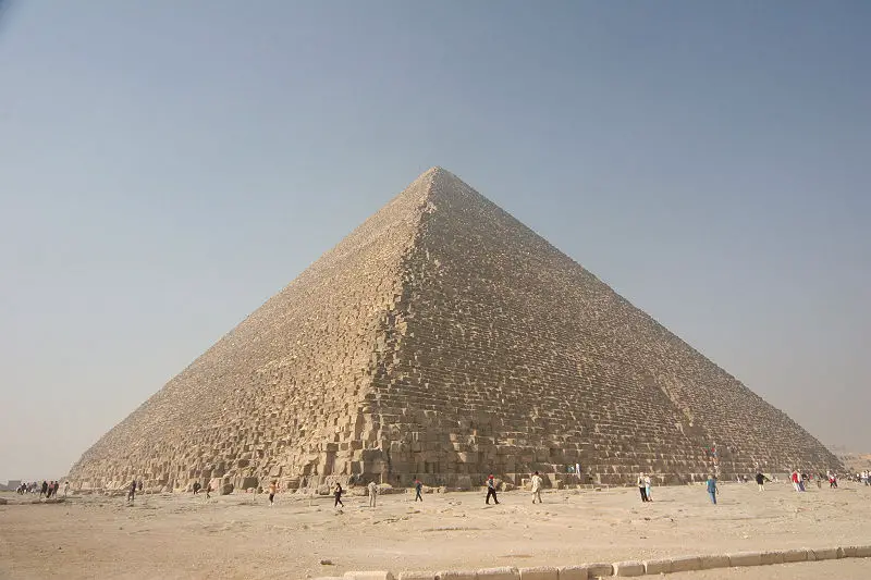 File:Kheops-Pyramid.jpg