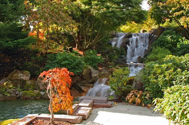File:RedWest Waterfall.jpg
