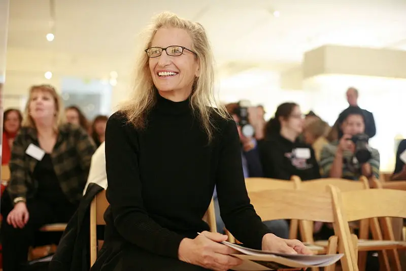 File:Annie Leibovitz-SF-1.jpg