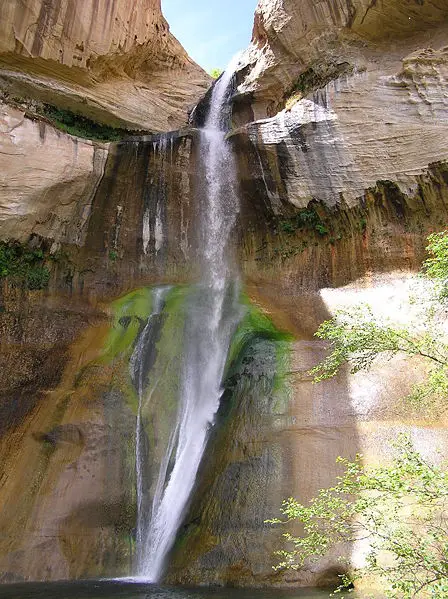 File:Calf Creek falls.jpg