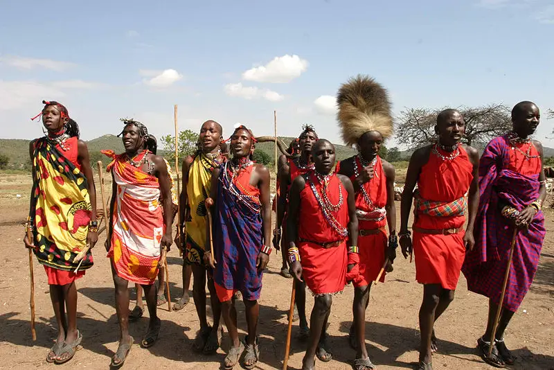 File:Masai dance3.jpg