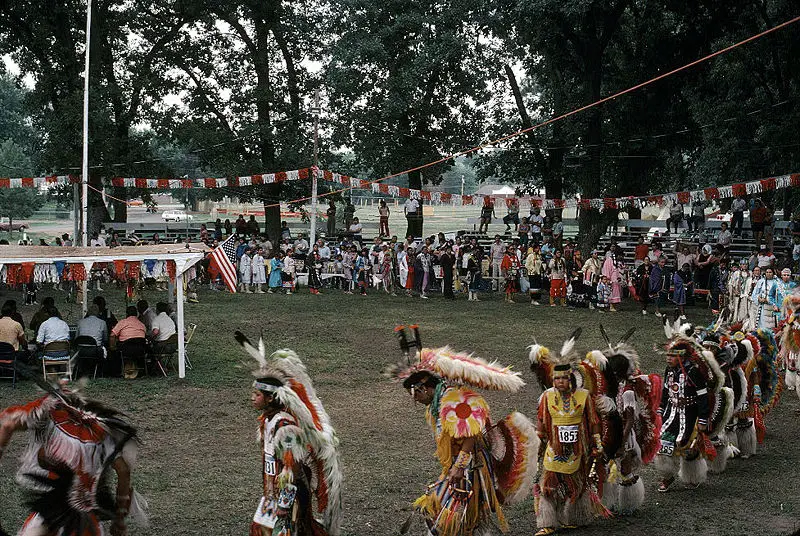 File:Grand Entry Omaha.jpg