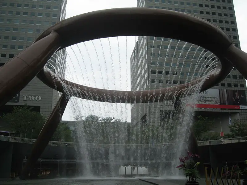 File:Fountain of Wealth.JPG